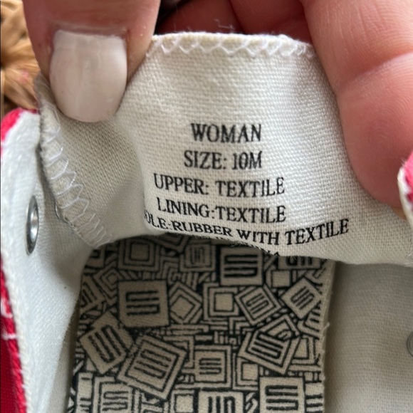 Converse UW Madison Red and White Canvas Sneakers size 10M - Picture 3 of 7